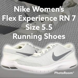 Nike Women’s Flex Experience RN 7 Size 5.5 Running Shoes